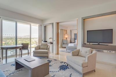 Grand Deluxe Suite