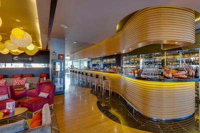 Lago Bar