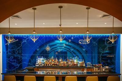 Atlas Bar