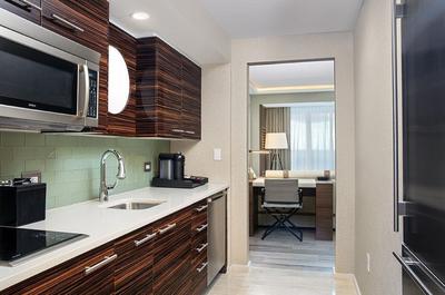 One Bedroom Suite Intracoastal View