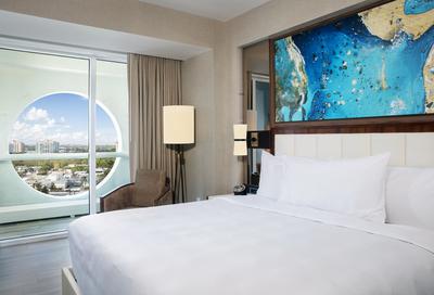 One Bedroom Suite Intracoastal View