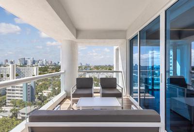 Two Bedroom Residence Intracoastal/Ocean View