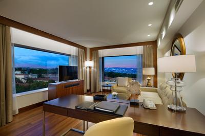 Grand Deluxe Bosphorus Suite