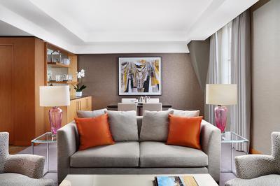 1-Bedroom Deluxe Suite