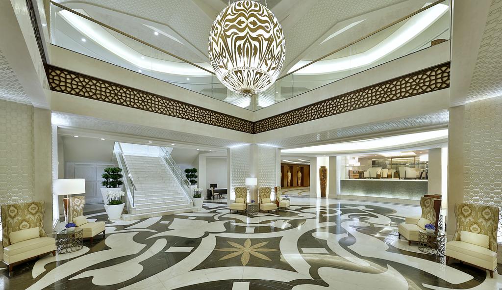 Conrad Makkah, Jabal Omar