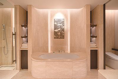 King Corner Suite