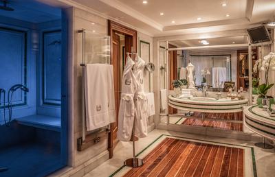 Penthouse Suite