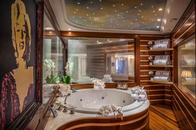 Penthouse Suite
