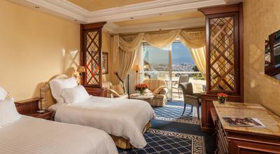 Premier Room