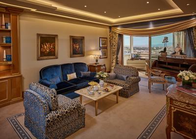 Premium Suite