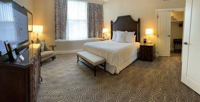 Astoria Suite