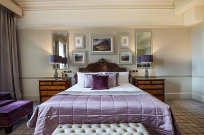 Alexander Graham Bell Suite With Castle View