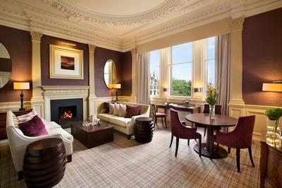Alexander Graham Bell Suite With Castle View