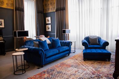 Sir Conan Doyle Suite