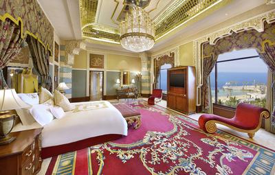 Qasr Al Sharq Suite