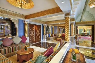 Qasr Al Sharq Suite