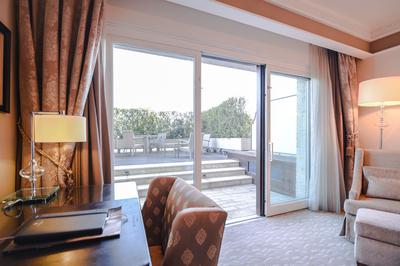 King Terrace Room