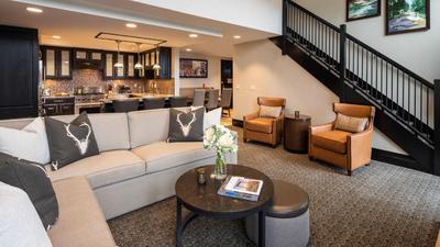 Bi-level 2 Bedroom Suite With Queen Sofa Bed