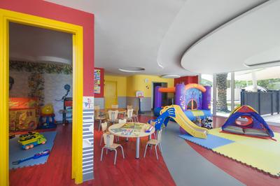 Kids Club