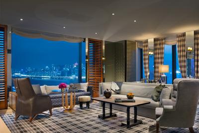 Grand Harbour Corner Suite