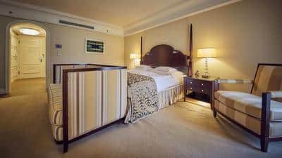 Superior Room King