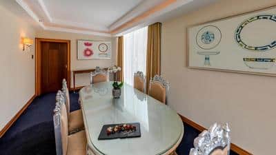 Infinity Suite
