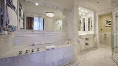 Castle Suite