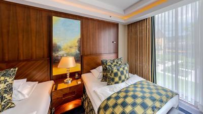 Infinity Suite