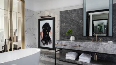Premier Room