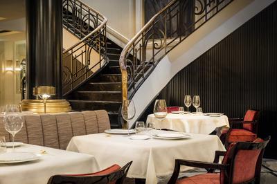 Le Monument Restaurant