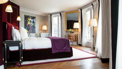 Eiffel Presidential Suite