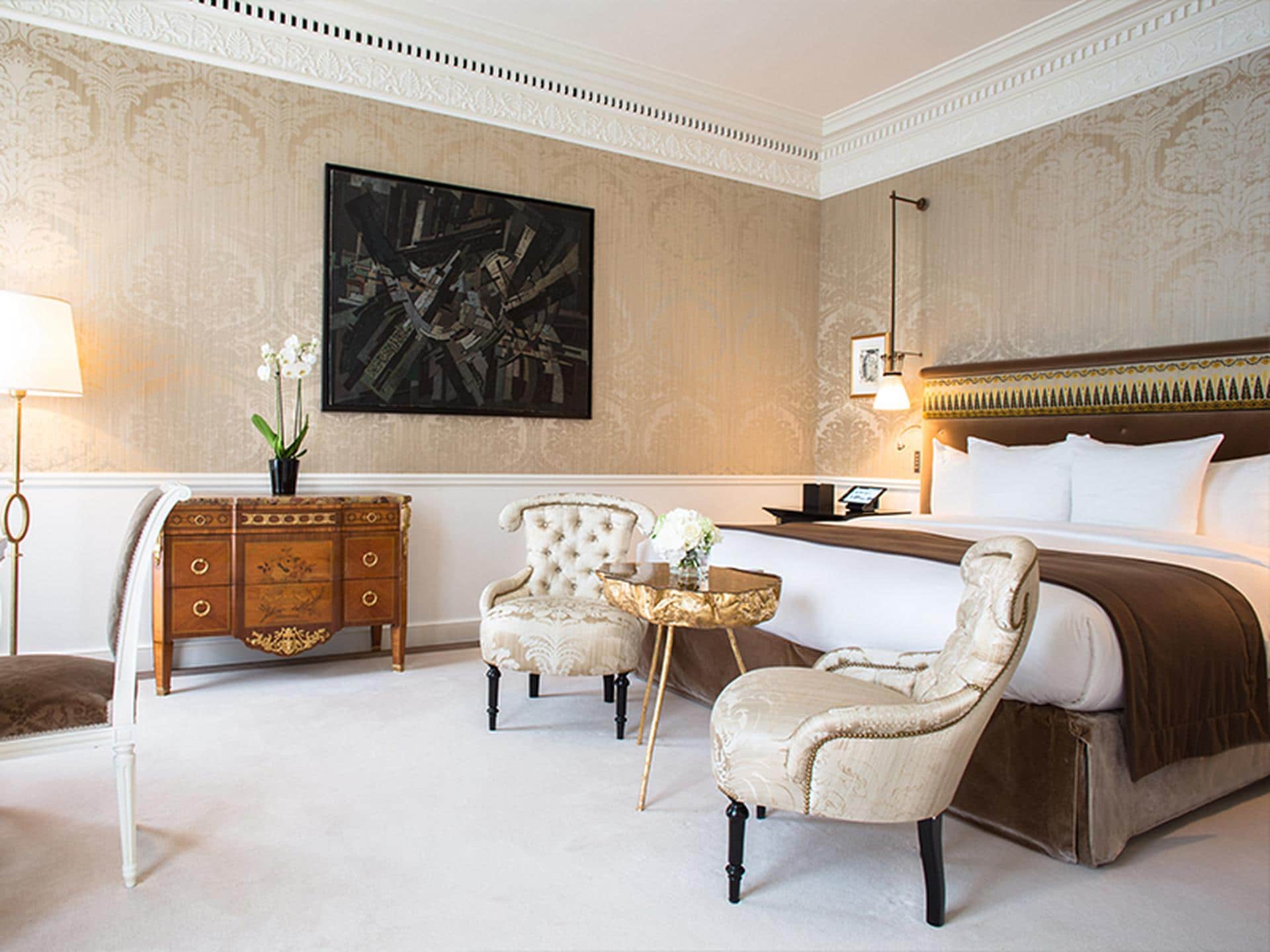 Premier Room
