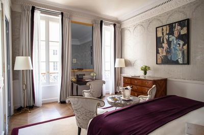 Premier Room