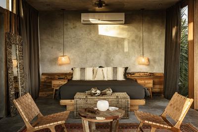 Agua Master Suite