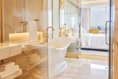 Superior Ocean Suite