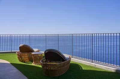 Pool Suite