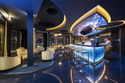 Gal Xia Skybar