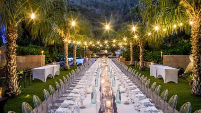 Formal Garden Large Banquet setting