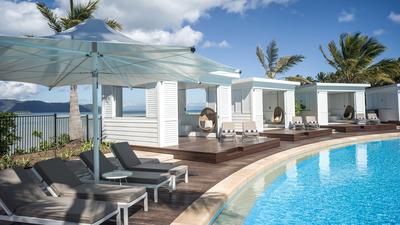 Aqua and Private Dining cabanas