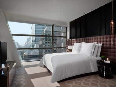 Manor Suite