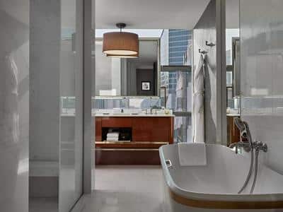 Manor Suite
