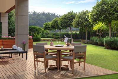 One Bedroom Garden View Apartment