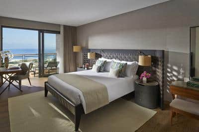 One Bedroom Sea View Apartment