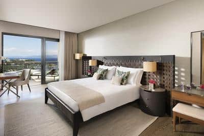 Three Bedroom Sea View Apartment