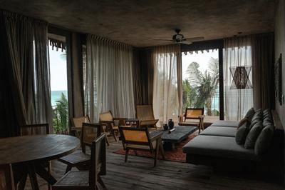 Premier Suite