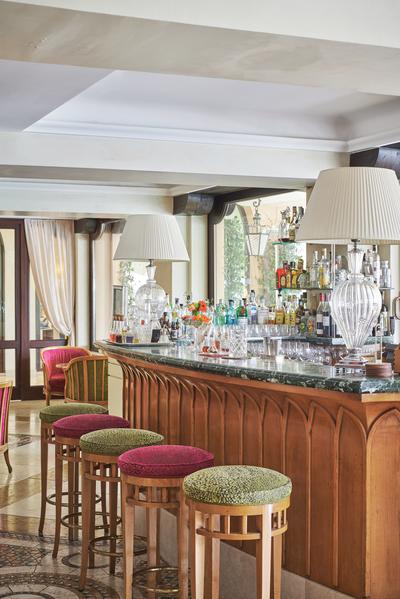 Gabbiano Bar
