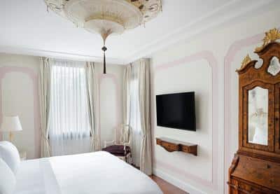 Garden View Suite