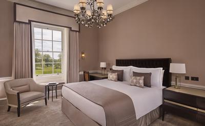 Deluxe Suite - Main House