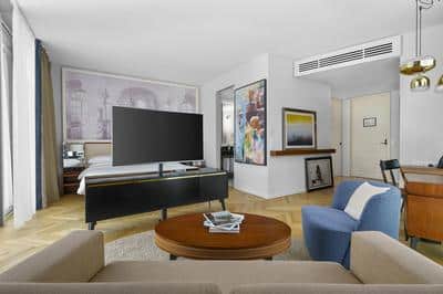 Andaz Suite