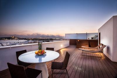 Duplex Suite With Pool